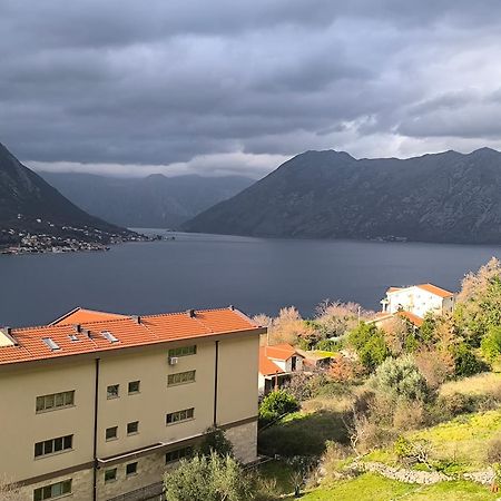 Ferienwohnung Vista Di Cattaro Exterior foto